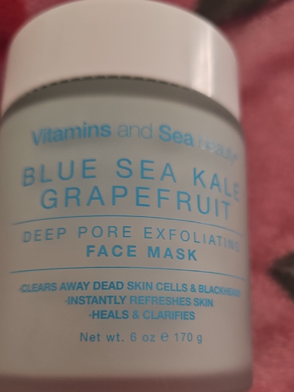 Blue Sea Kale Grapefruit Deep Pore Exfoliating Face Mask - White/Light Blue